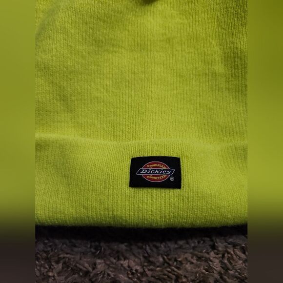 Dickies Bright Lime Yellow Chartreuse Ribbed Knit Cuff Beanie Hat - Picture 4 of 8